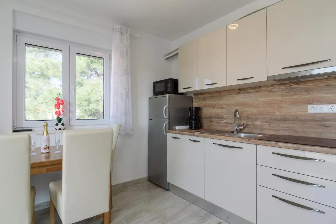 Villa Andelo Trogir 0*,  Chorvatsko