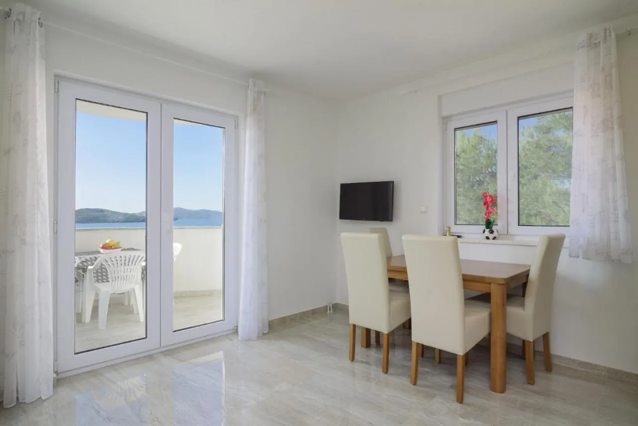 Villa Andelo Trogir Chorvatsko